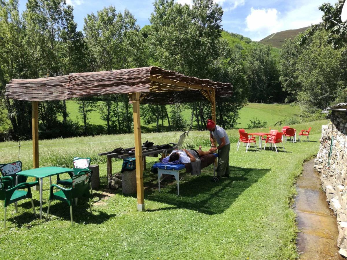 Albergue El Paso Vega de Valcarce Zewnętrze zdjęcie